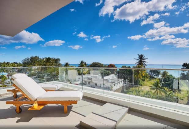 Liberty Drive Apartments & Penthouses By Lov Trou-aux-Biches Eksteriør bilde