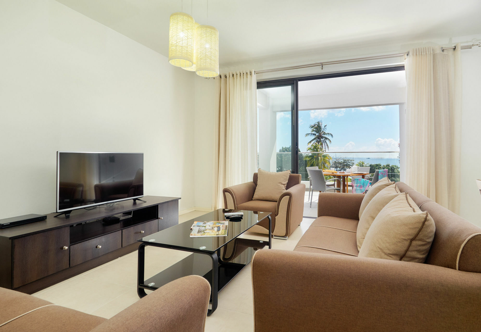 Liberty Drive Apartments & Penthouses By Lov Trou-aux-Biches Eksteriør bilde